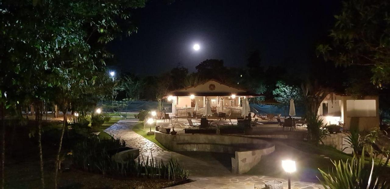 Orla Morada Do Sol Hotel Pirenópolis Kültér fotó